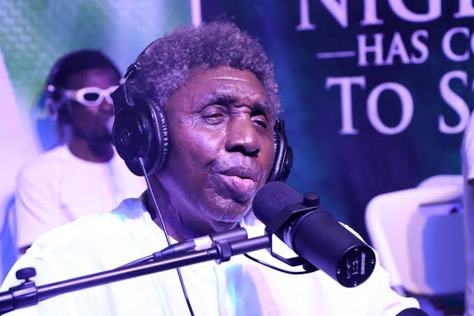 Bongos Ikwue, Biography